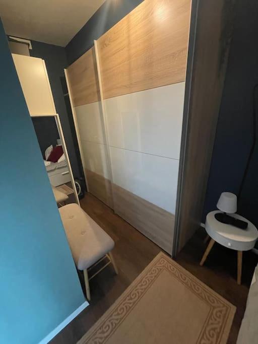Appartement Feucht -Bhf 5 Min - Naehe Messe المظهر الخارجي الصورة